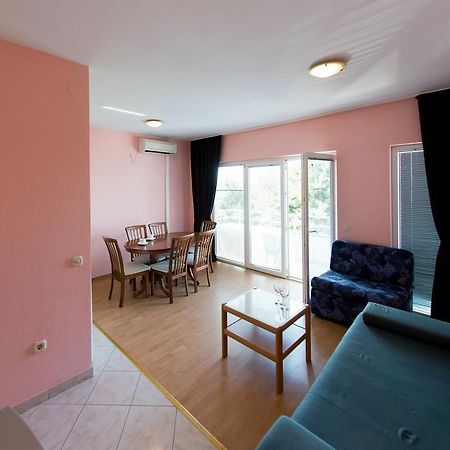 Apartments Danijela 2 Sukošan Dış mekan fotoğraf